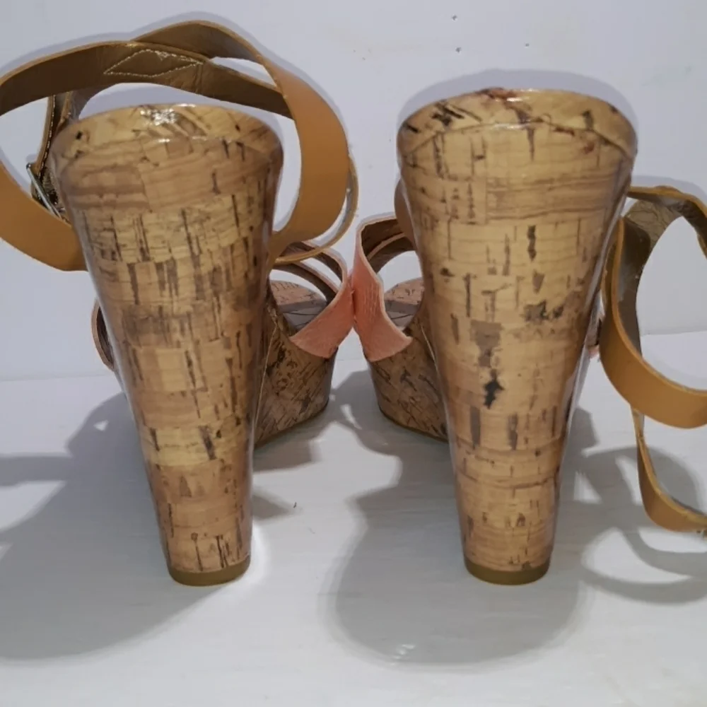 Sam & Libby 9.5 wedge heels platform peach cork